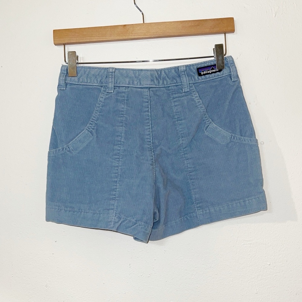 Patagonia organic cotton women’s light blue Corduroy shorts - Picture 6 of 12